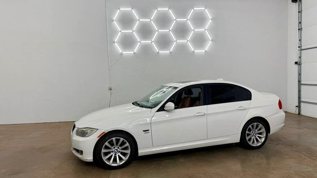 2011 BMW 3 Series