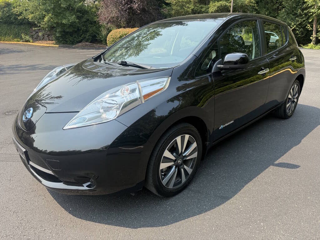 2016 NISSAN Leaf