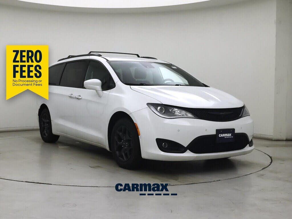 2019 CHRYSLER Pacifica