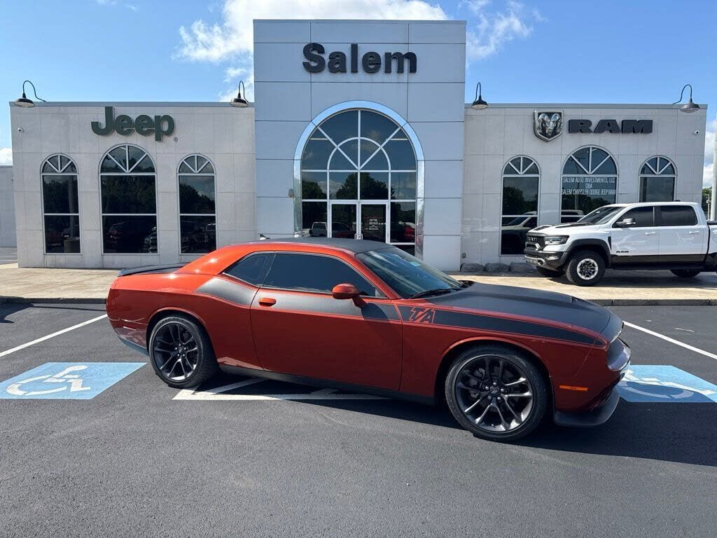 2022 DODGE Challenger