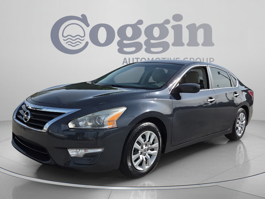 2013 NISSAN Altima