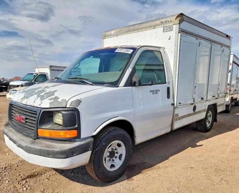 2010 GMC Savana