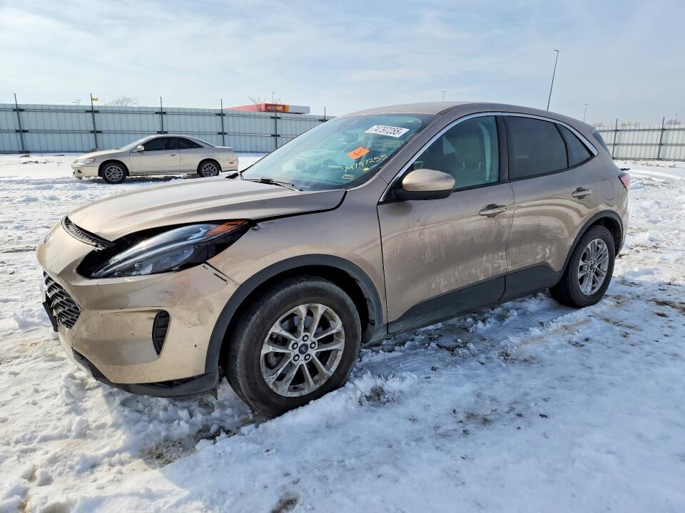 2021 FORD Escape