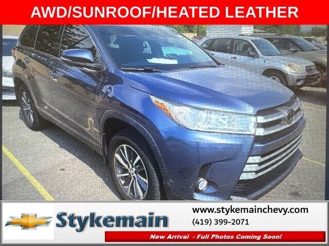 2019 TOYOTA Highlander