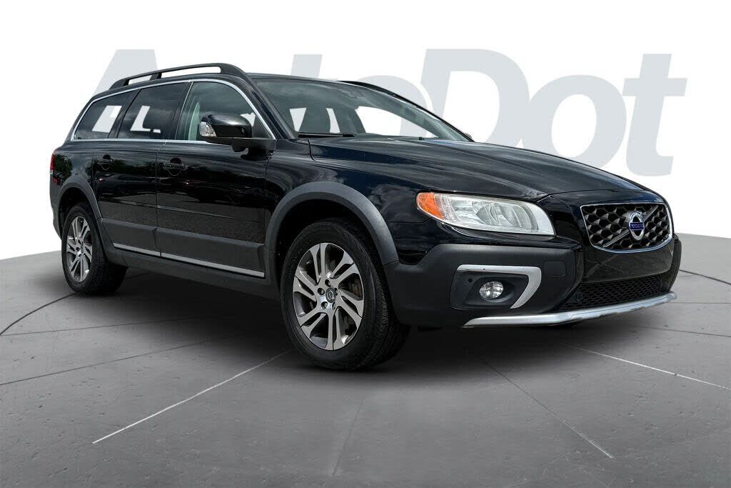 2015 VOLVO XC70