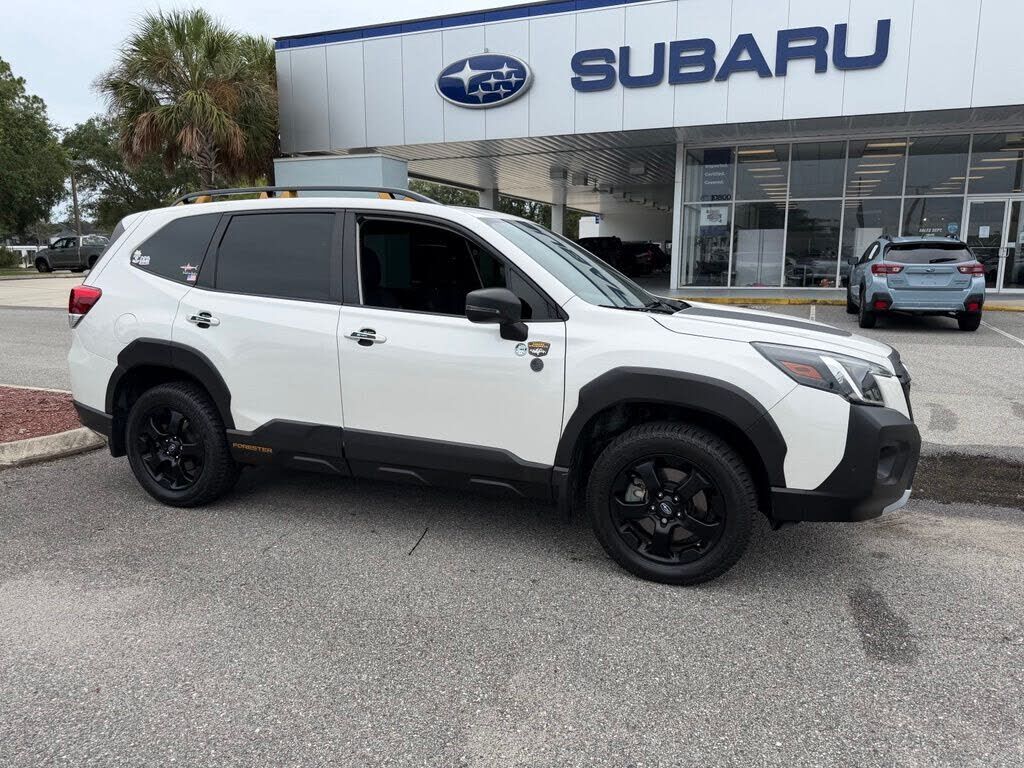 2023 SUBARU Forester