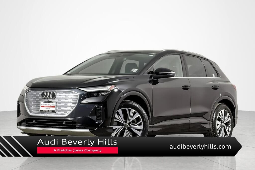 2023 AUDI Q4