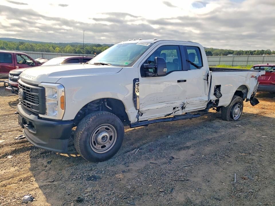 2026 FORD F-250