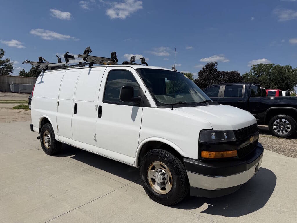 2019 CHEVROLET Express