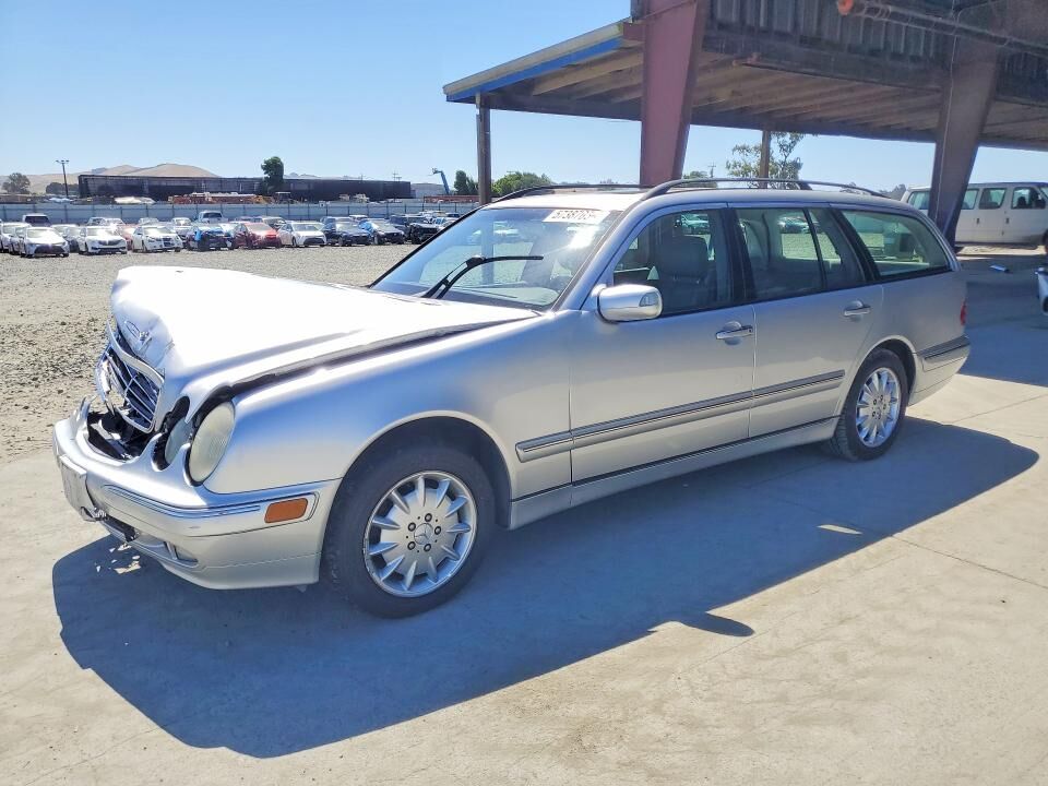 2001 MERCEDES-BENZ E-Class