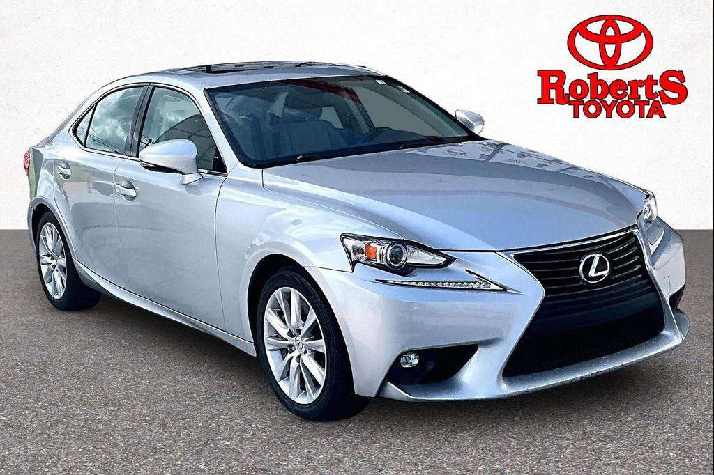2016 LEXUS IS