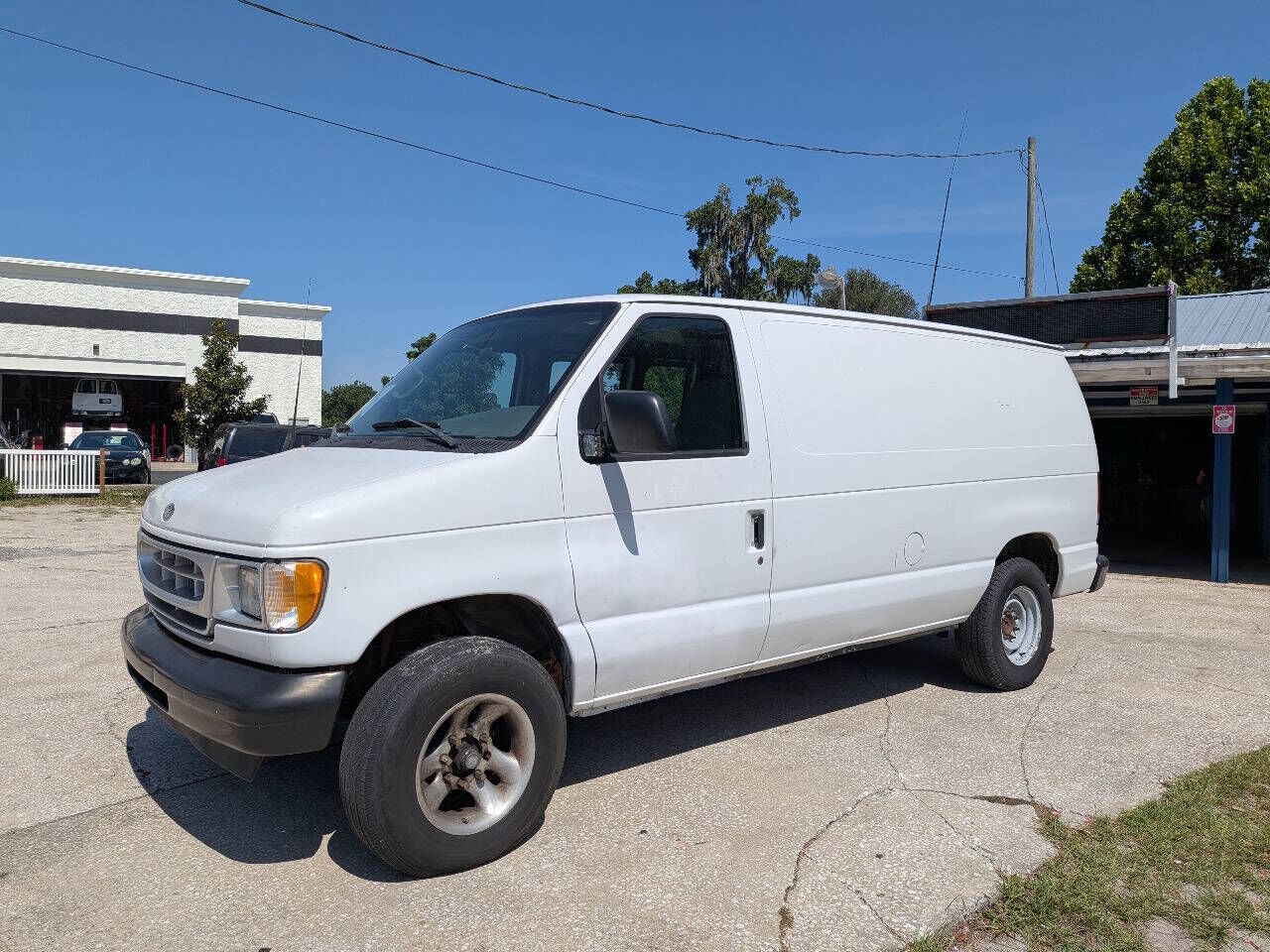 2001 FORD E-250