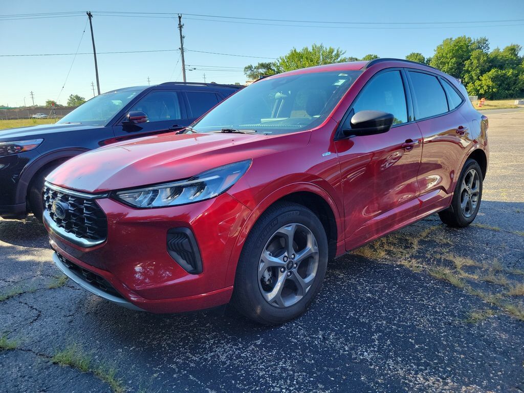 2023 FORD Escape