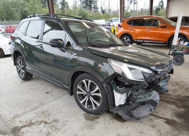 2023 SUBARU Forester