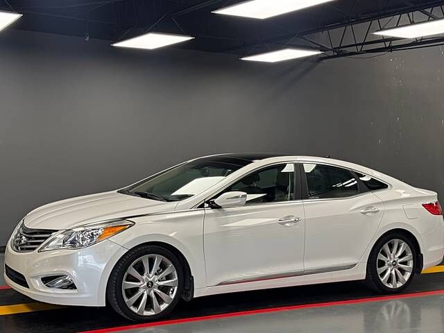2013 HYUNDAI Azera