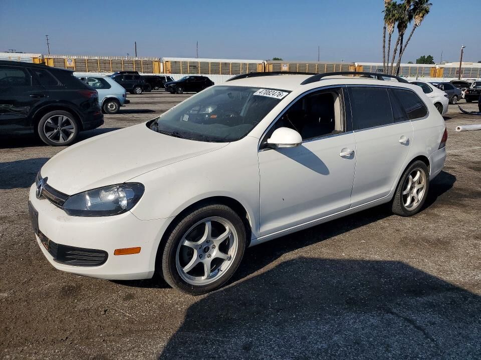 2011 VOLKSWAGEN Jetta Wagon