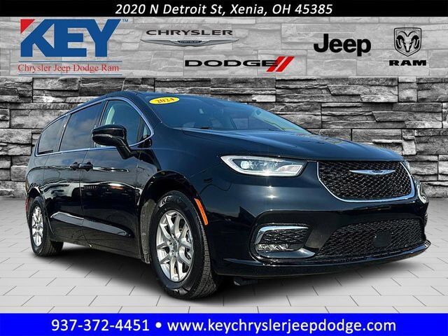 2024 CHRYSLER Pacifica
