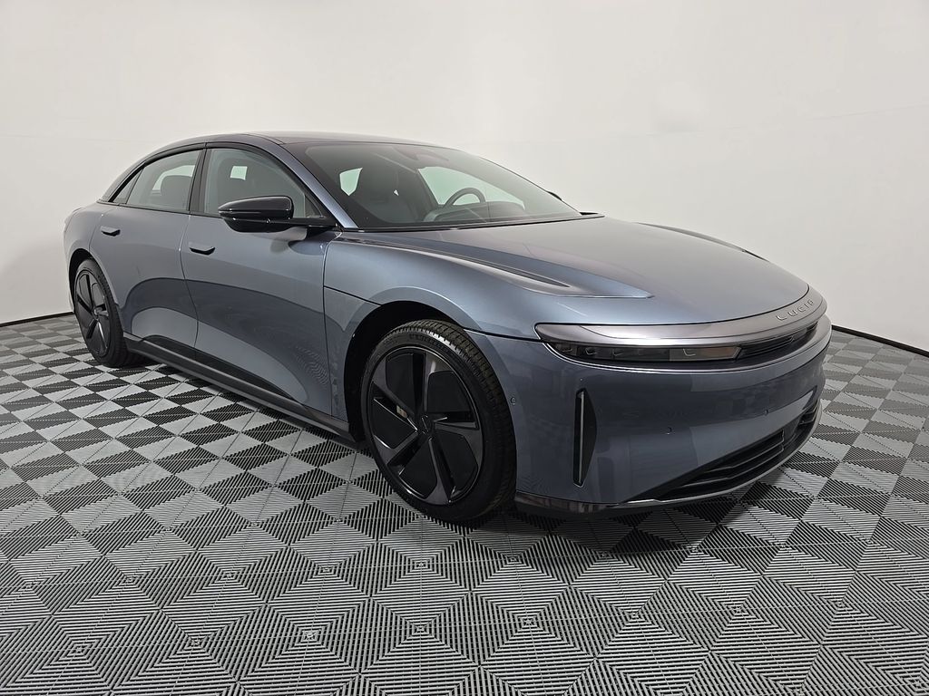 2024 LUCID Air