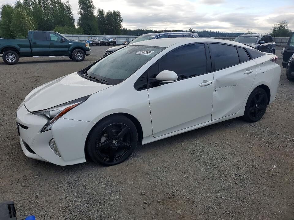 2017 TOYOTA PRIUS