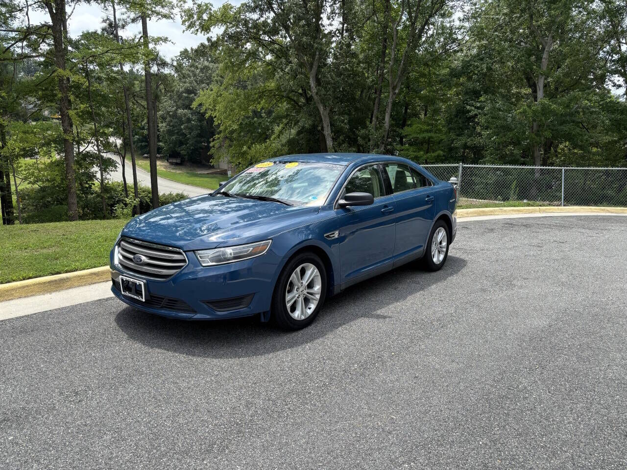 2018 FORD Taurus