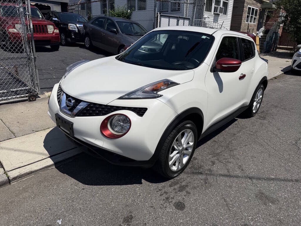 2015 NISSAN Juke