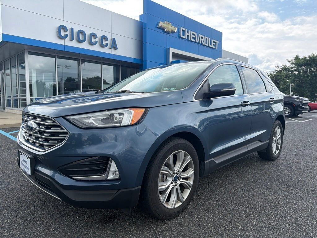 2019 FORD Edge