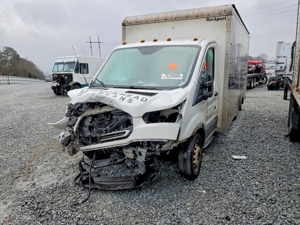 2018 FORD Transit