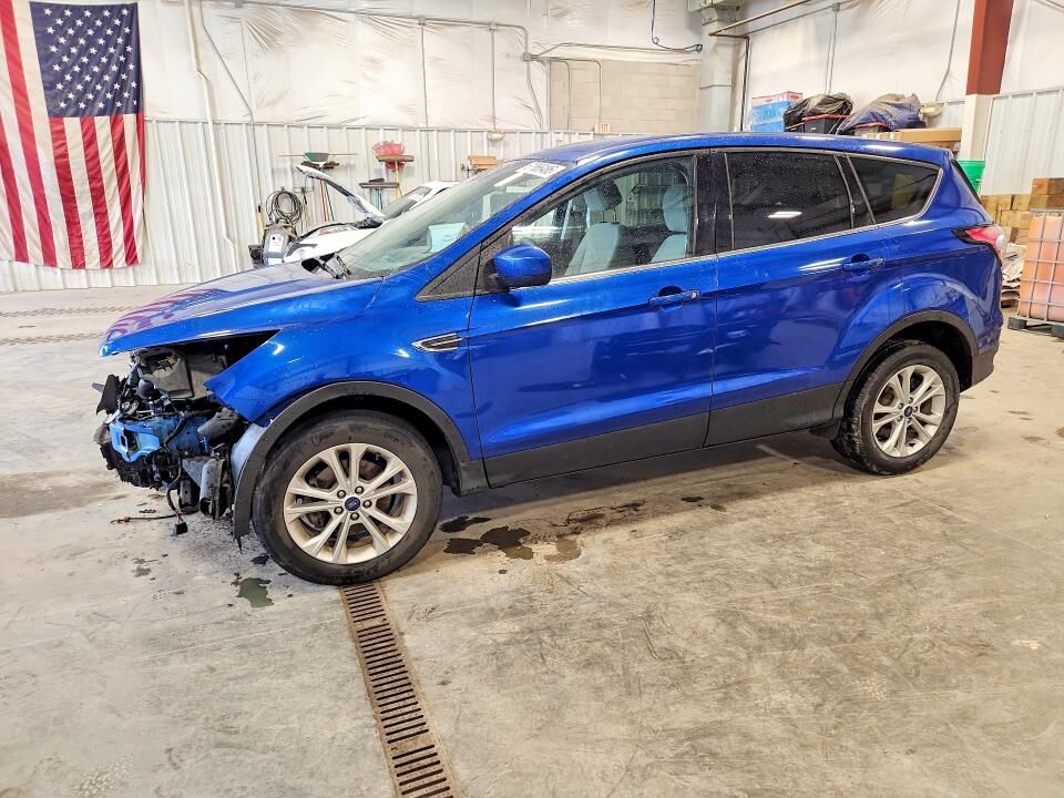 2017 FORD Escape