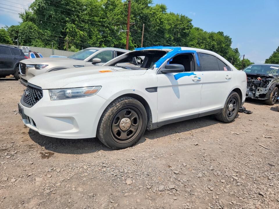 2013 FORD Taurus