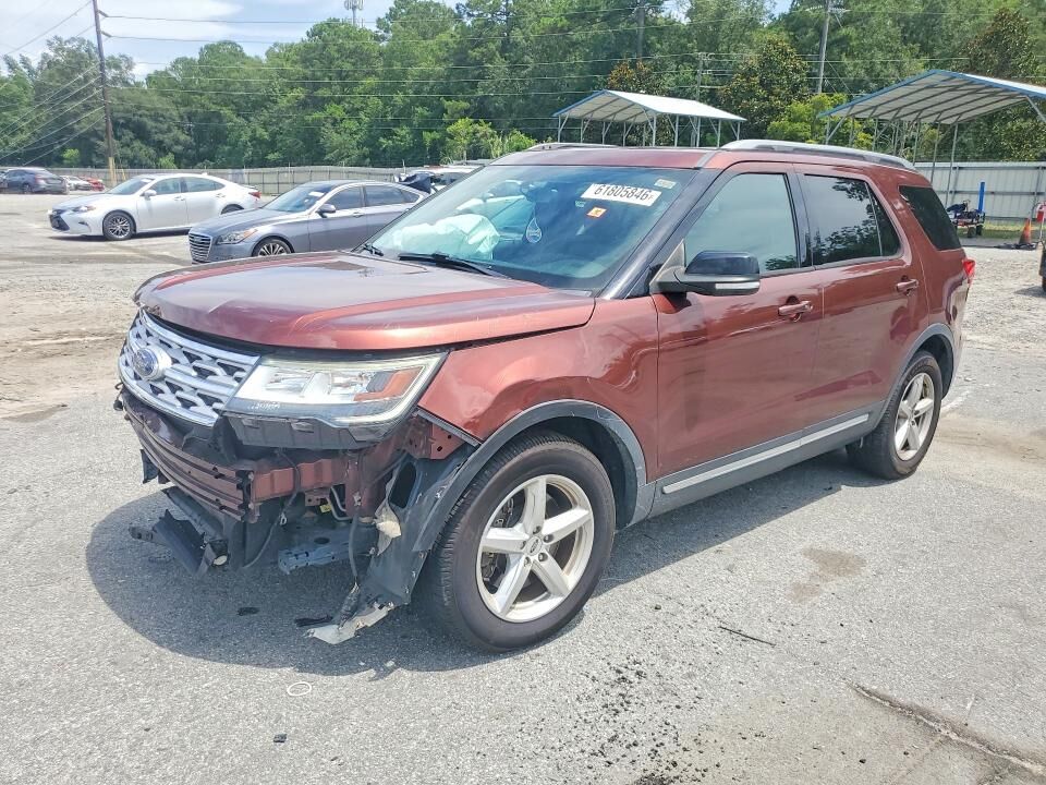 2018 FORD Explorer