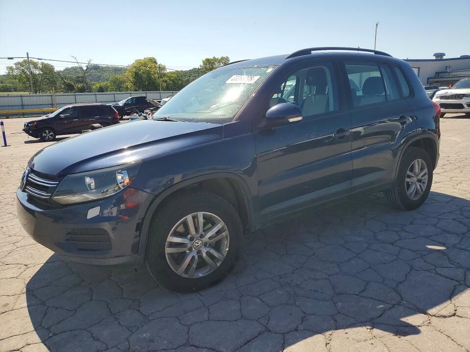 2016 VOLKSWAGEN Tiguan