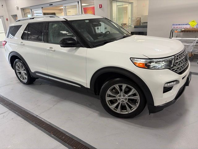2021 FORD Explorer