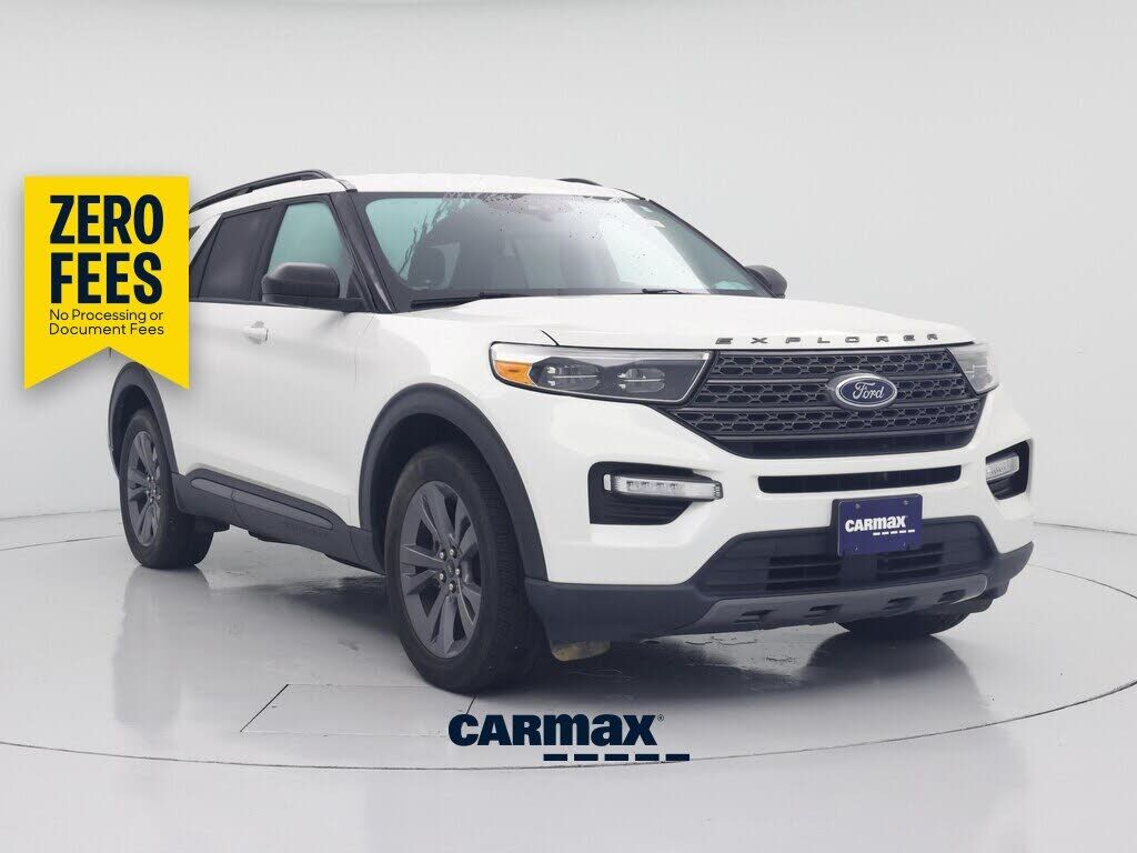2021 FORD Explorer