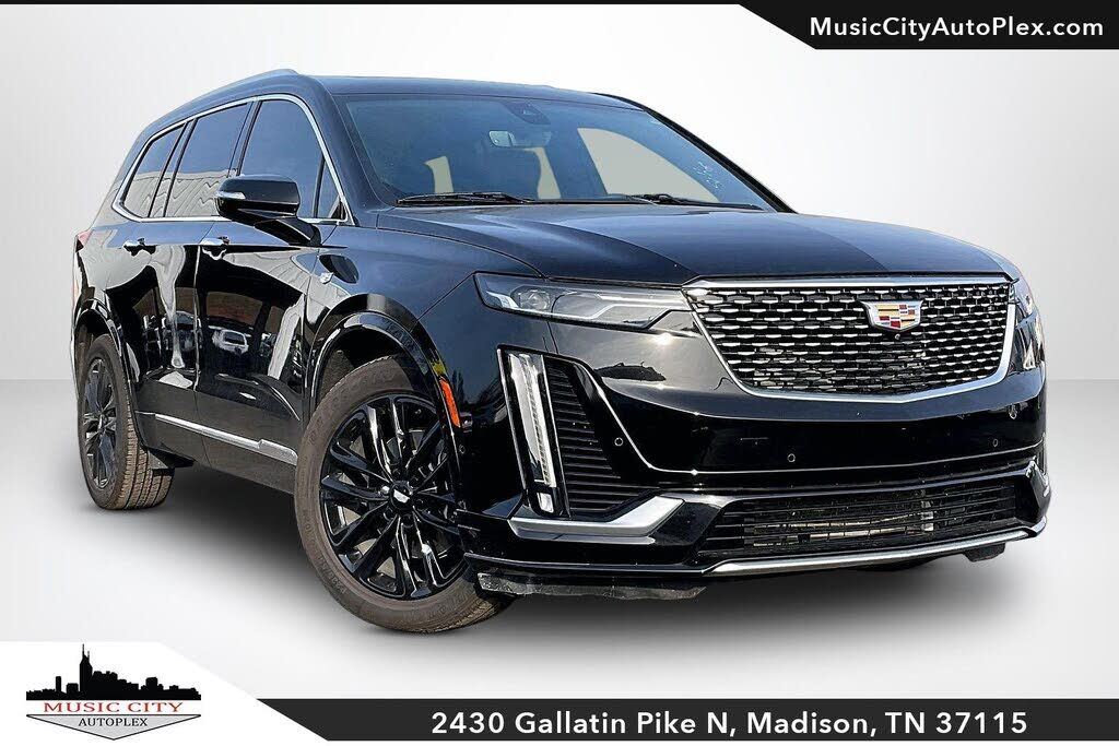 2022 CADILLAC XT6