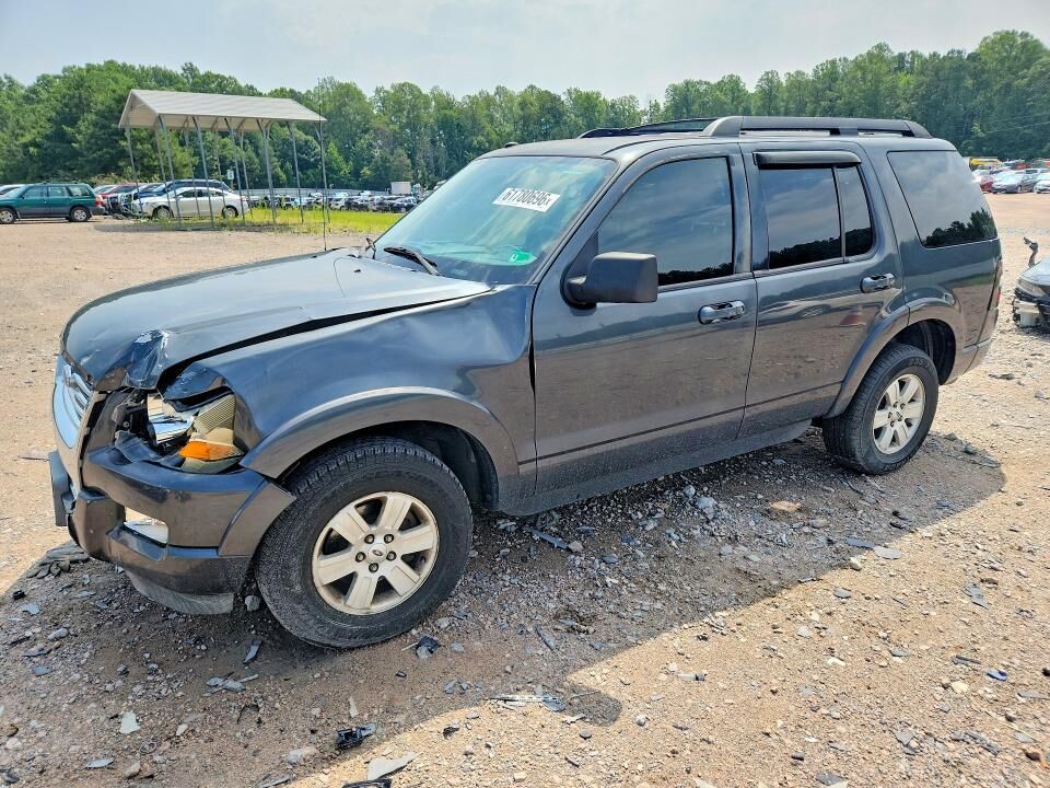 2010 FORD Explorer