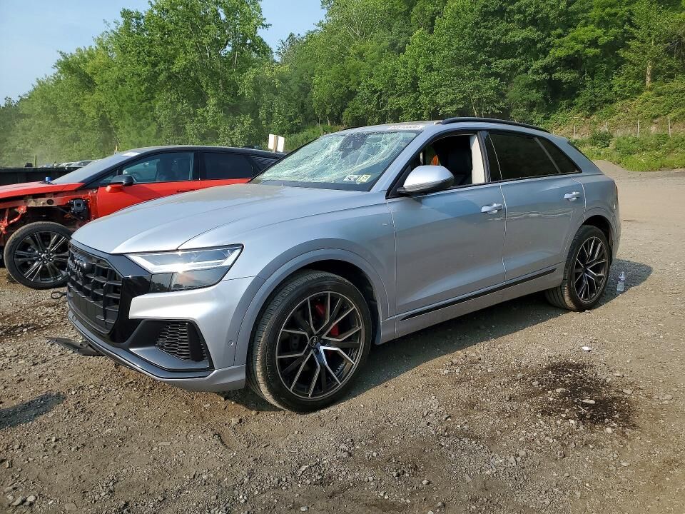 2021 AUDI Q8