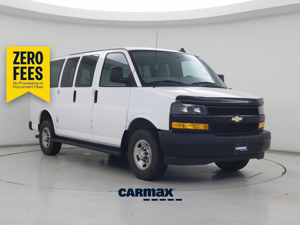 2022 CHEVROLET Express