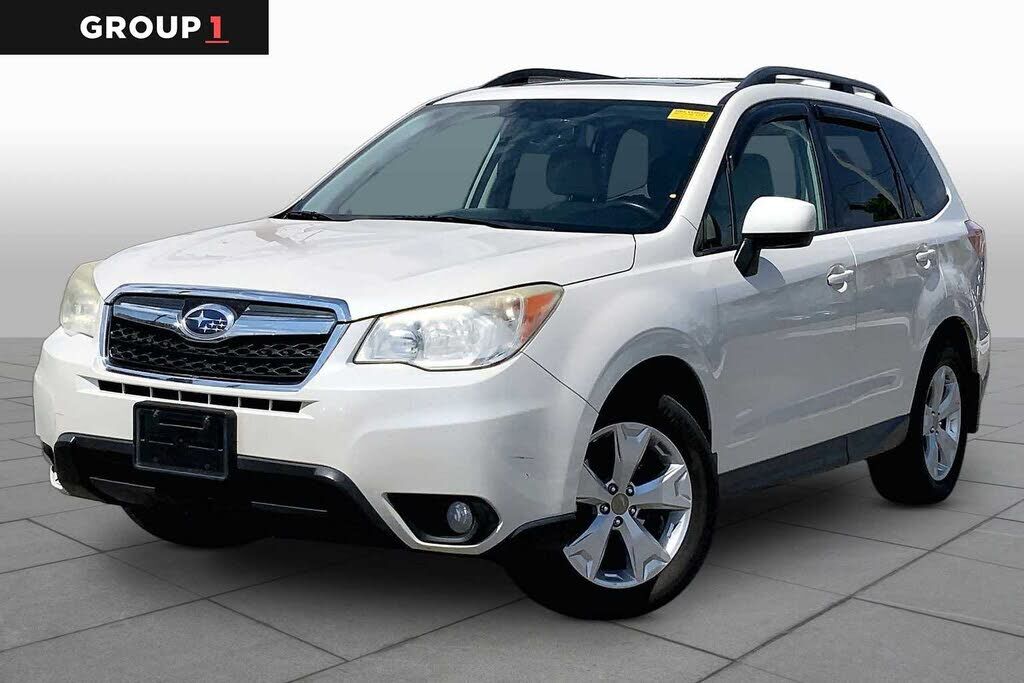 2015 SUBARU Forester