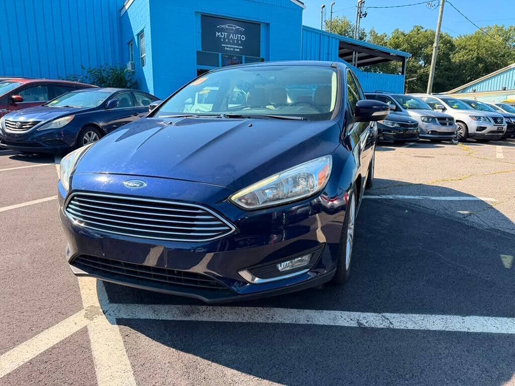 2017 FORD Focus