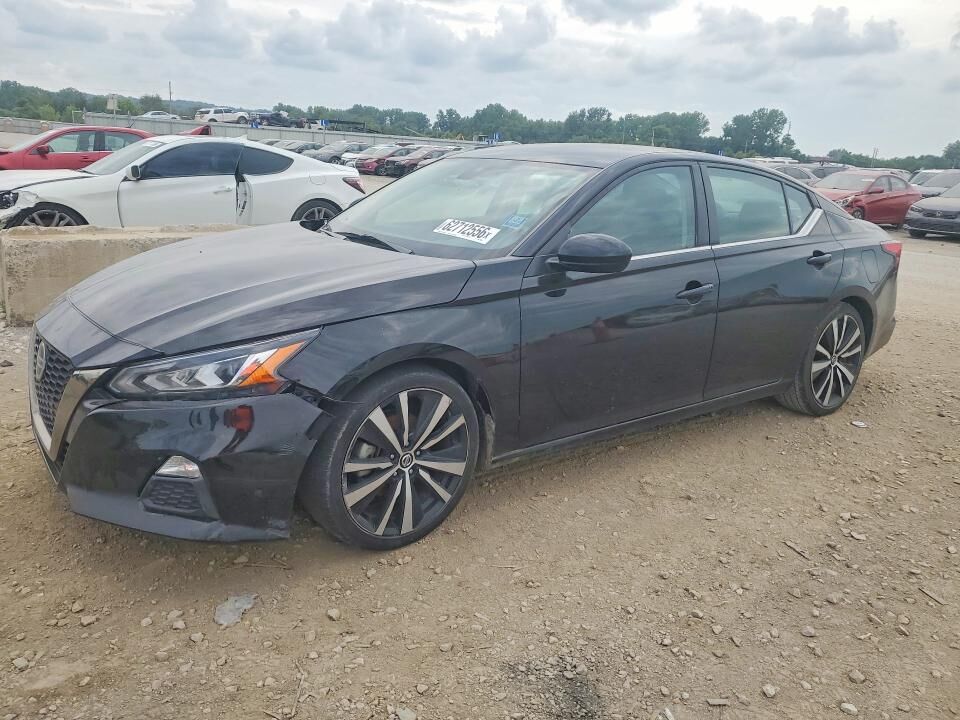 2021 NISSAN Altima