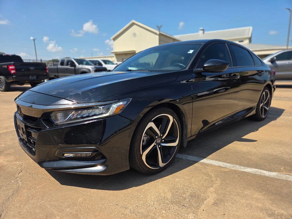 2018 HONDA Accord