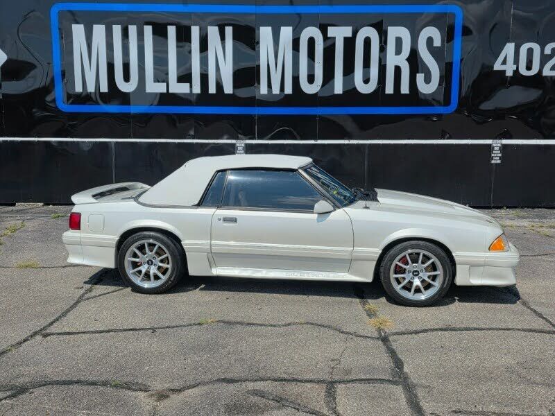 1987 FORD Mustang