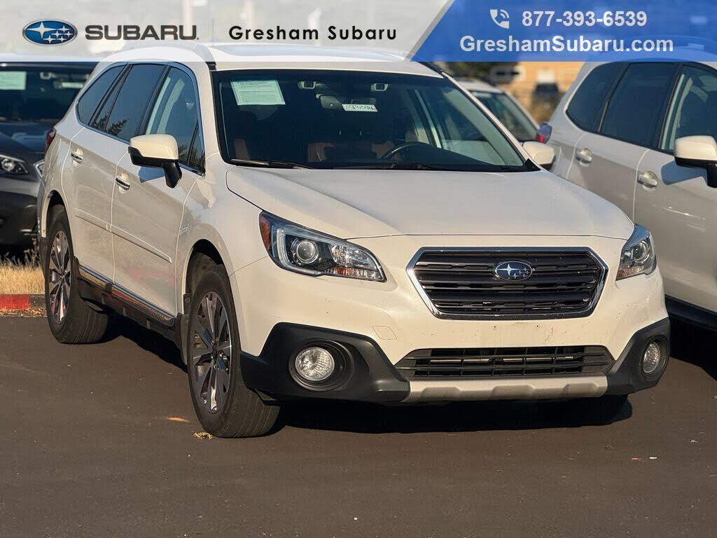 2017 SUBARU Outback