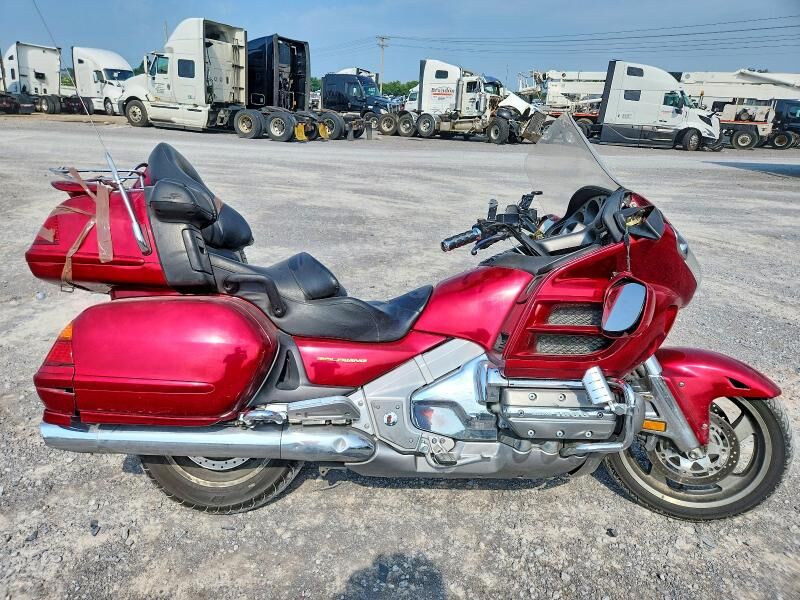 2003 HONDA GL1800
