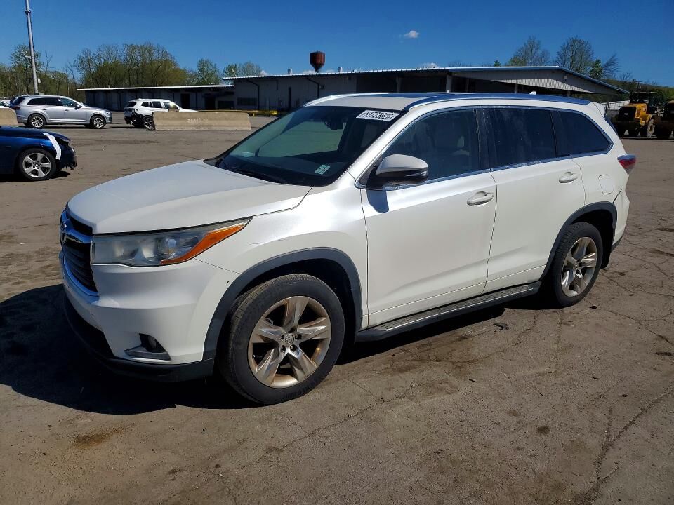 2014 TOYOTA Highlander