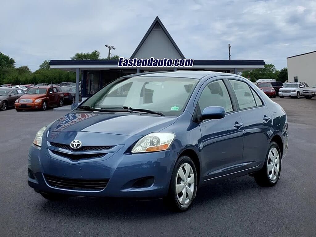 2008 TOYOTA Yaris