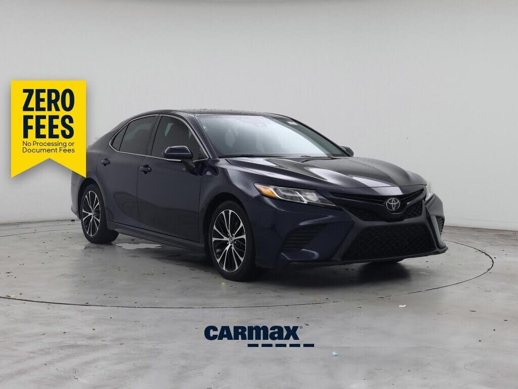 2019 TOYOTA Camry