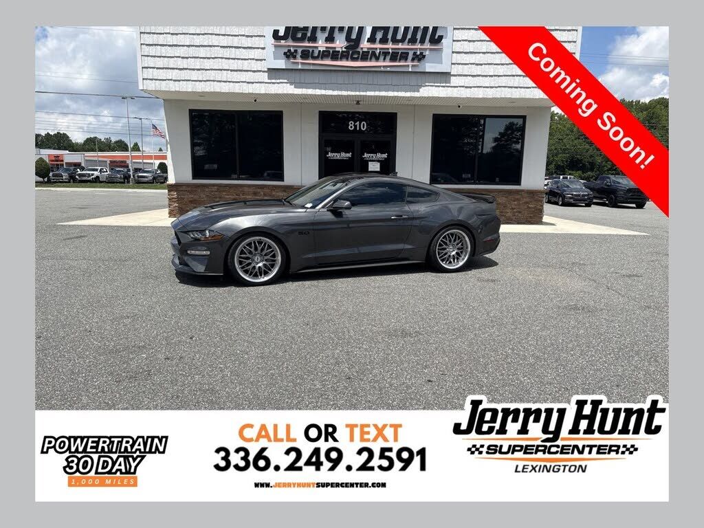 2020 FORD Mustang