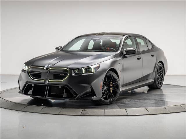 2025 BMW M5
