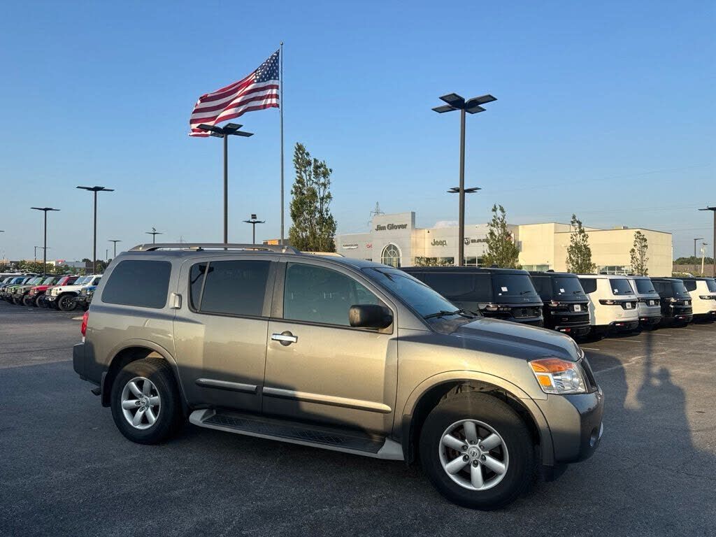 2013 NISSAN Armada